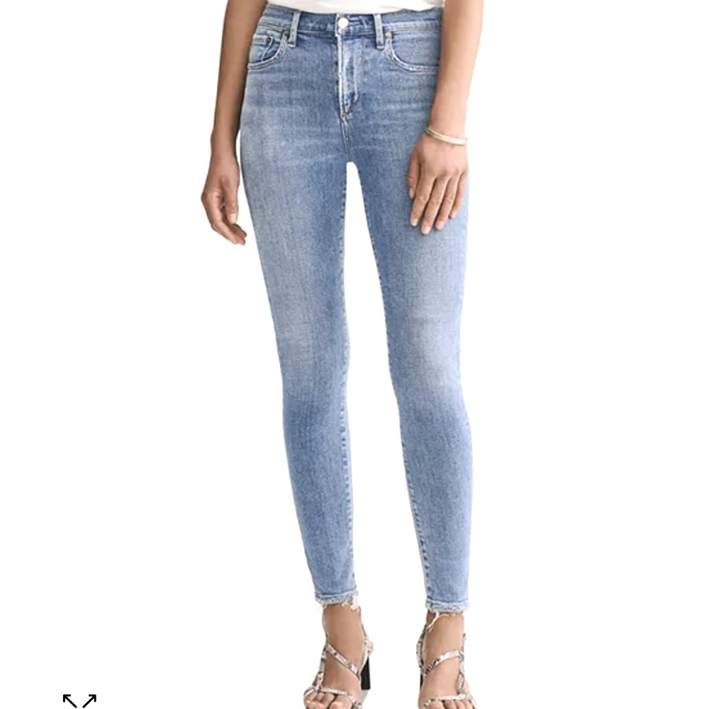 🩵 EUC AGOLDE Sophie Jeans
